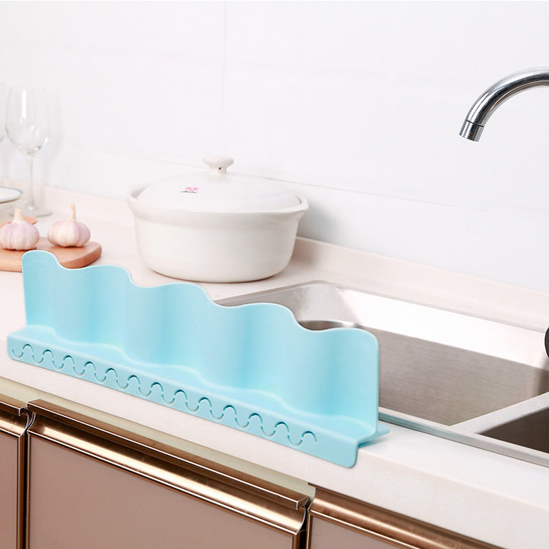 Suction Cup Sink Water Barrier – Silicone, Splash-Free Kitchen