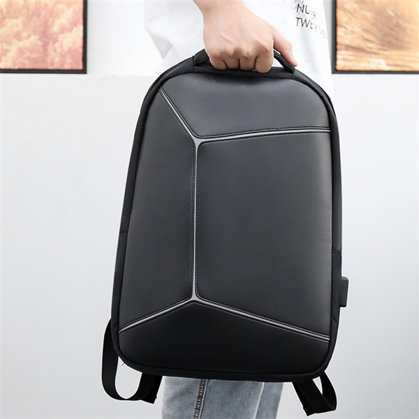 Sac à dos décontracté pour homme — Grand sac de voyage et du quotidien (Noir / 13 po)