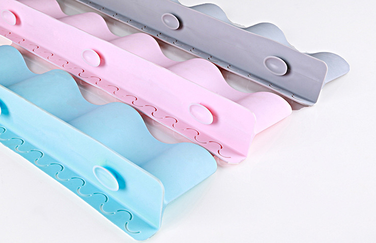 Suction Cup Sink Water Barrier – Silicone, Splash-Free Kitchen